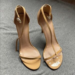 Stuart Weitzman Tan Patent Leather Heels